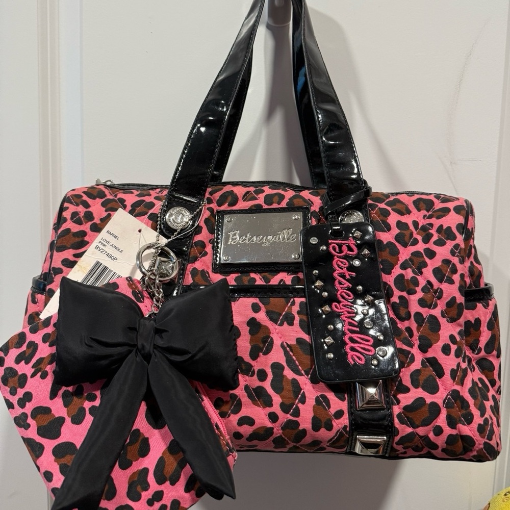 Betsey Johnson Black and pink y2k bag new with tags